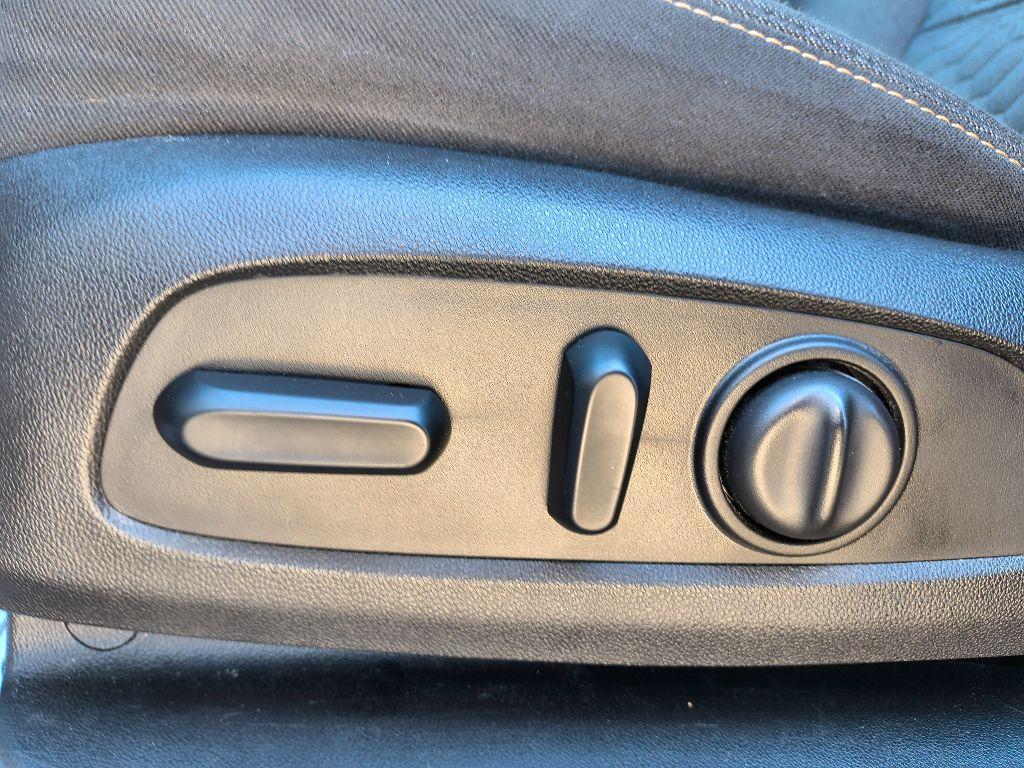 used 2019 Chevrolet Equinox car, priced at $18,785