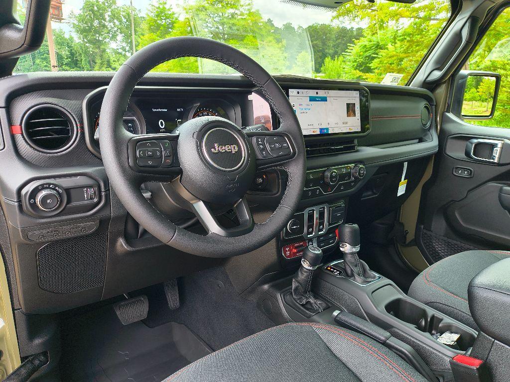 new 2025 Jeep Wrangler car, priced at $52,905