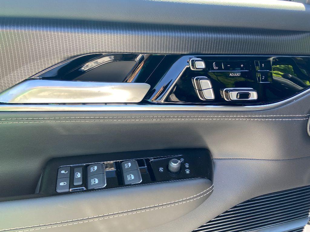 new 2024 Jeep Grand Wagoneer car, priced at $88,887