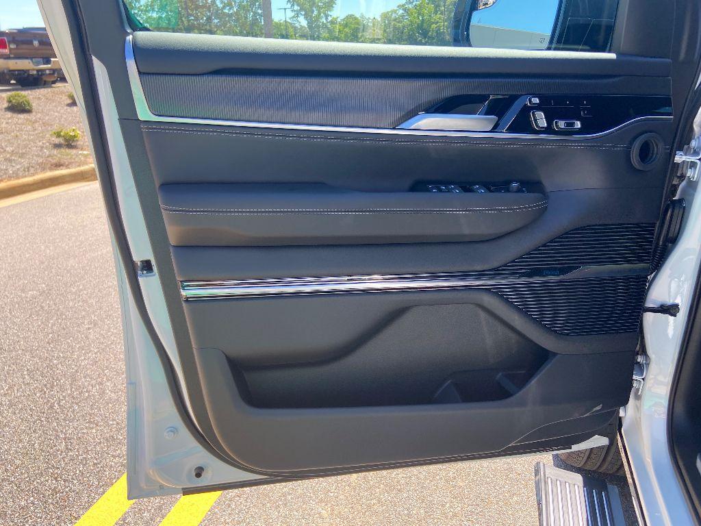 new 2024 Jeep Grand Wagoneer car, priced at $88,887