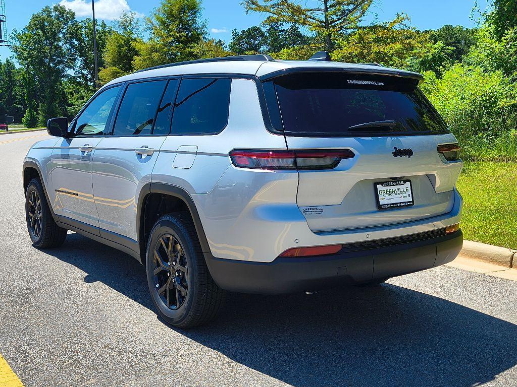 new 2025 Jeep Grand Cherokee L car, priced at $39,994