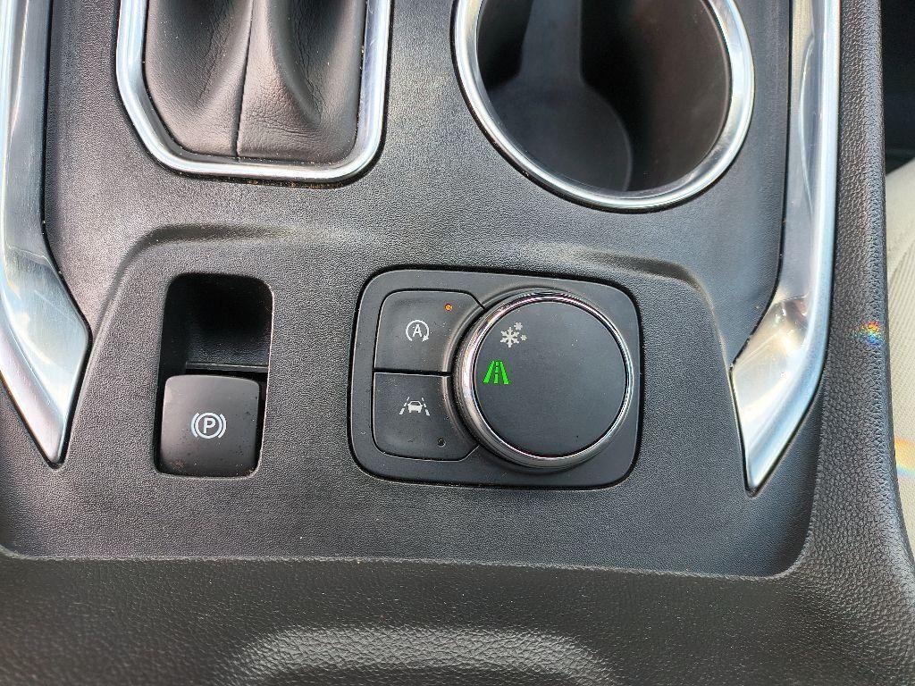used 2022 Chevrolet Traverse car, priced at $19,862
