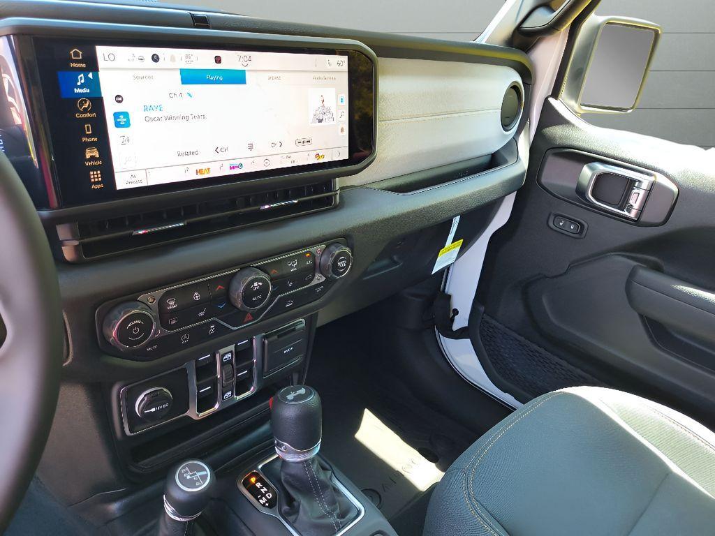 new 2025 Jeep Wrangler car, priced at $42,750