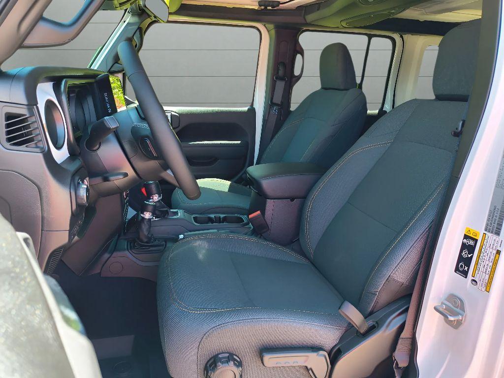 new 2025 Jeep Wrangler car, priced at $42,750