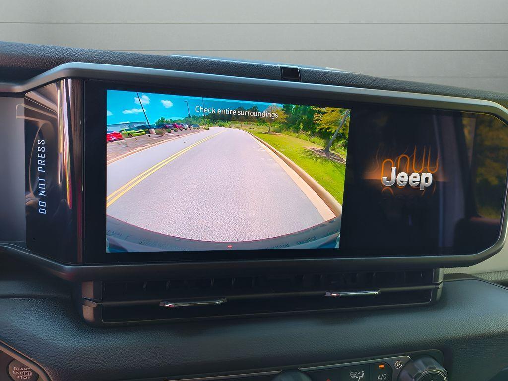 new 2025 Jeep Wrangler car, priced at $42,750