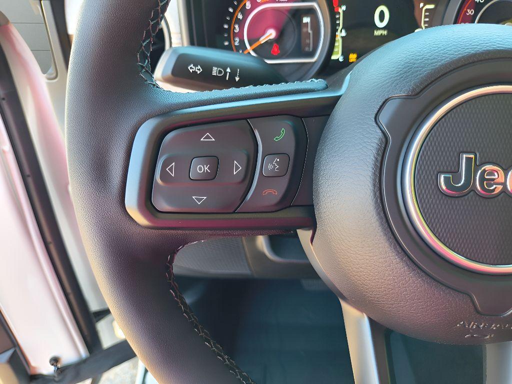 new 2025 Jeep Wrangler car, priced at $42,750