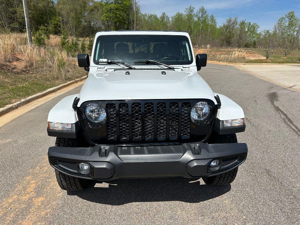 used 2021 Jeep Gladiator car, priced at $34,675