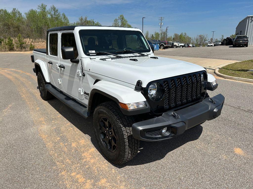 used 2021 Jeep Gladiator car, priced at $34,675