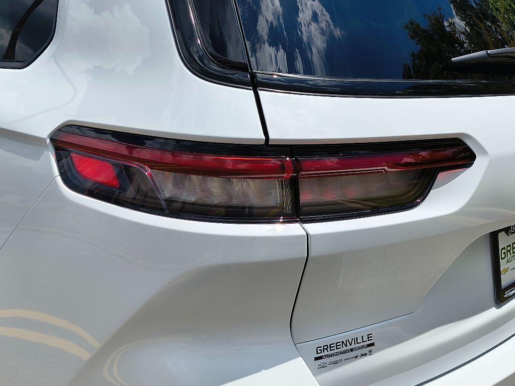 new 2025 Jeep Grand Cherokee L car, priced at $38,903