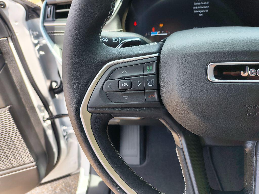 new 2025 Jeep Grand Cherokee L car, priced at $38,903