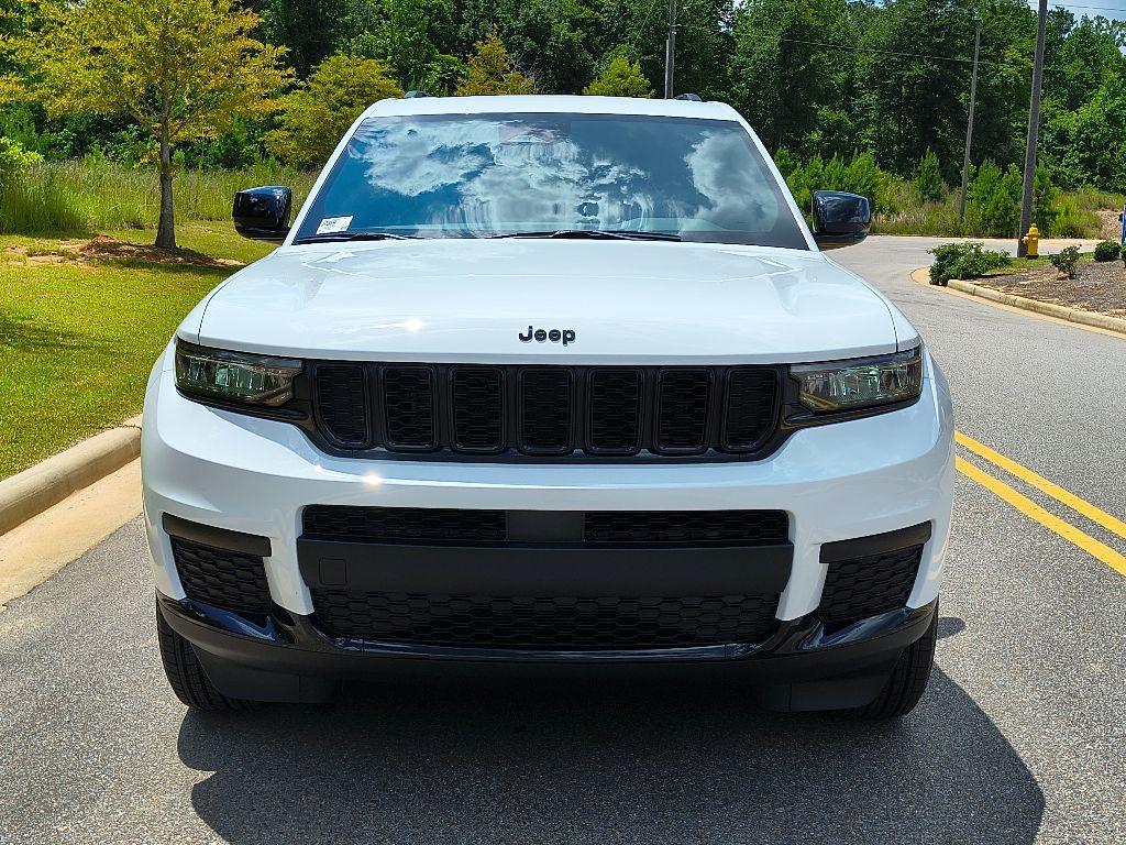 new 2025 Jeep Grand Cherokee L car, priced at $38,903