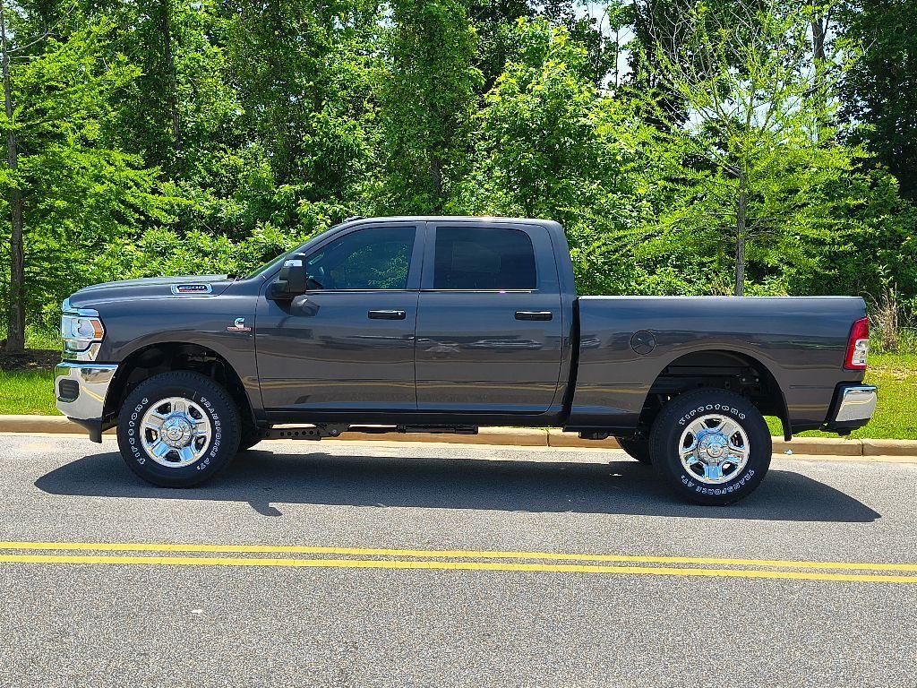 new 2024 Ram 2500 car, priced at $62,241