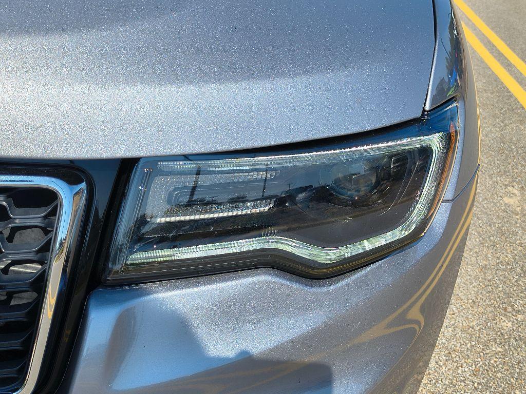 used 2021 Jeep Grand Cherokee car, priced at $24,977