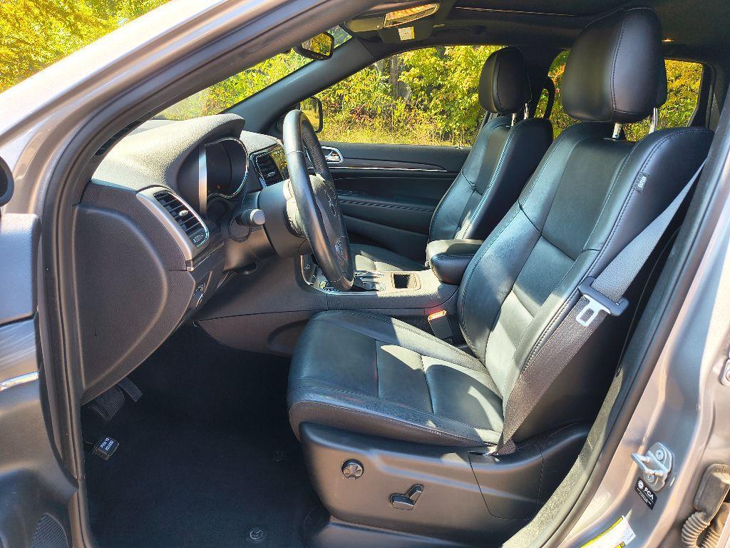 used 2021 Jeep Grand Cherokee car, priced at $24,977