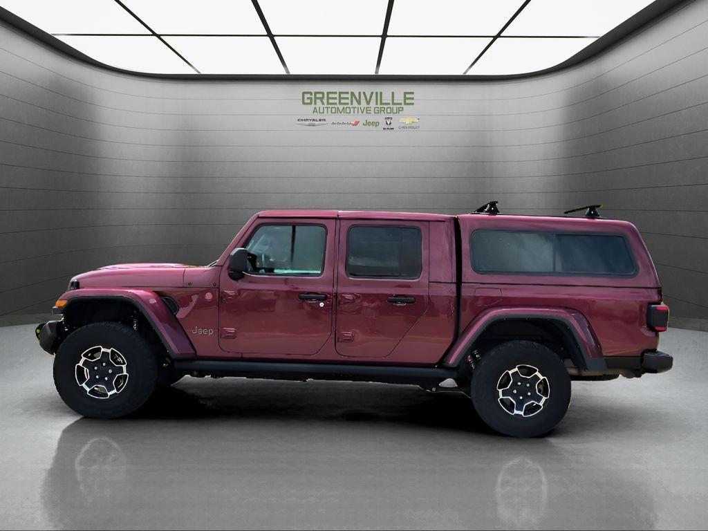 used 2021 Jeep Gladiator car, priced at $38,554