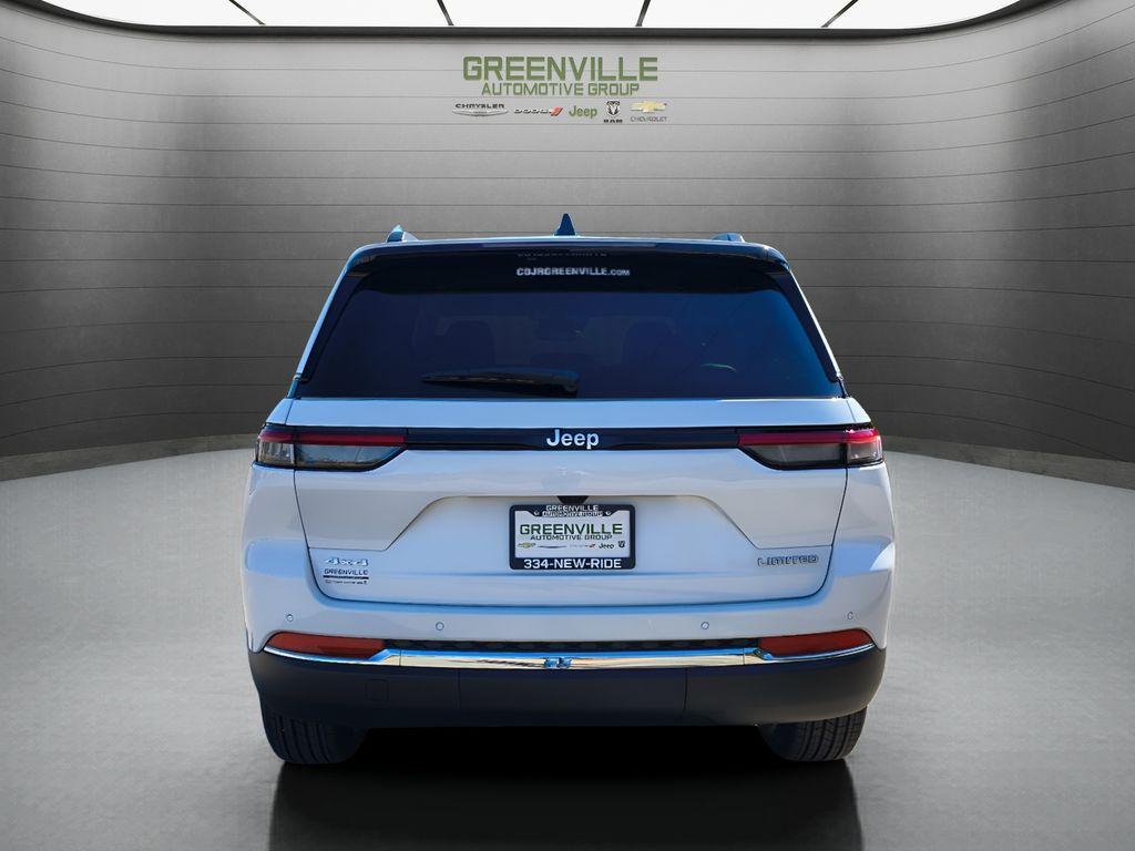 new 2025 Jeep Grand Cherokee car, priced at $39,500