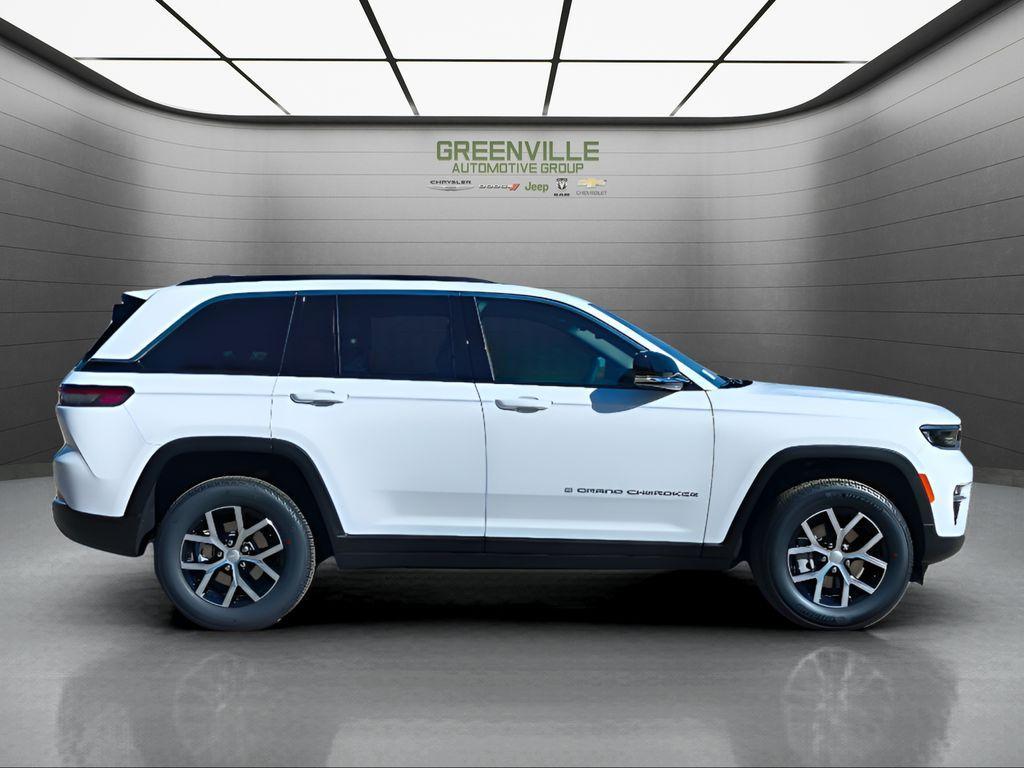 new 2025 Jeep Grand Cherokee car, priced at $39,500
