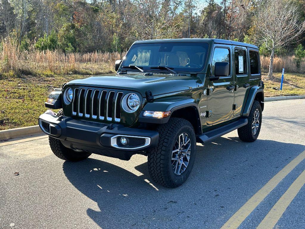 used 2021 Jeep Wrangler Unlimited car, priced at $39,978