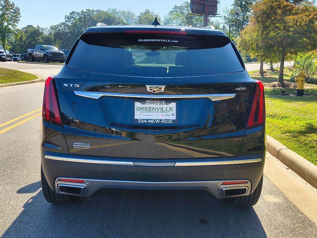 used 2023 Cadillac XT5 car, priced at $31,776