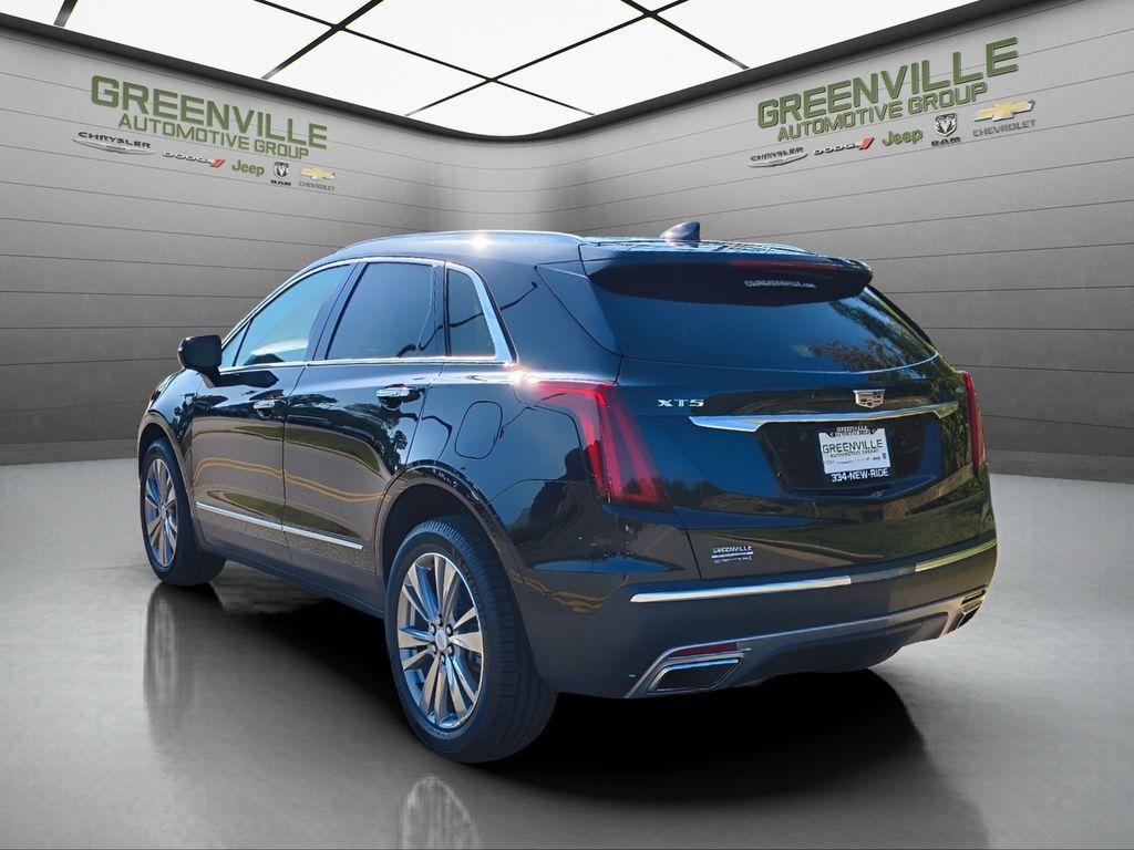 used 2023 Cadillac XT5 car