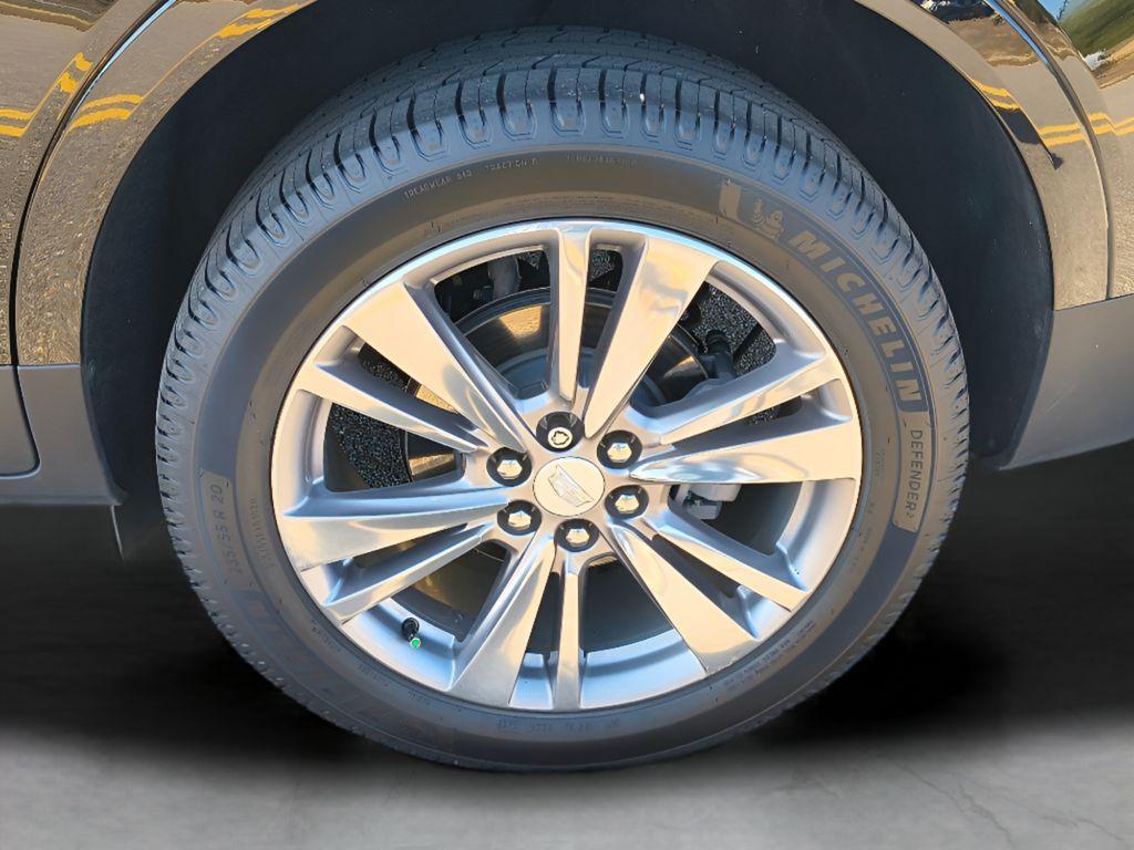 used 2023 Cadillac XT5 car