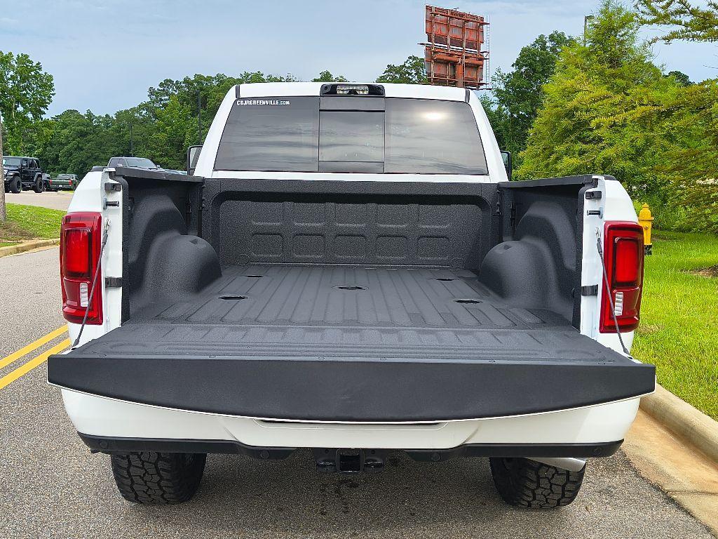 new 2025 Ram 2500 car, priced at $83,997
