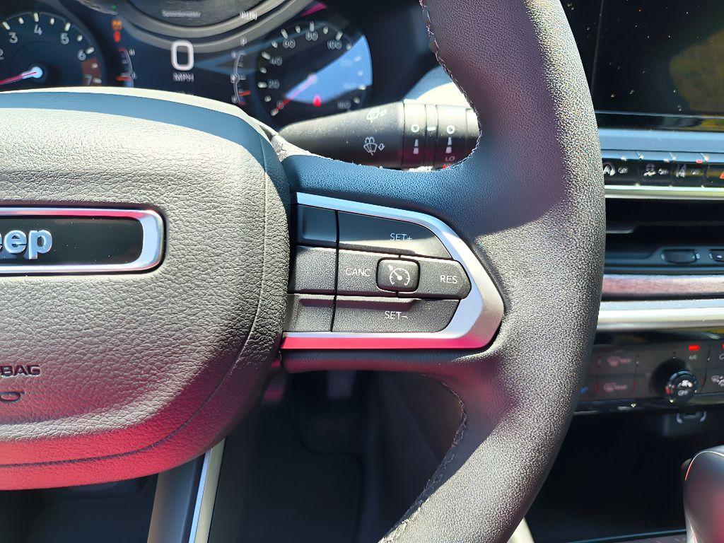 new 2025 Jeep Compass car, priced at $25,665