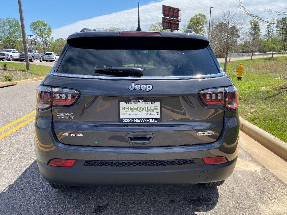 new 2024 Jeep Compass car, priced at $29,495