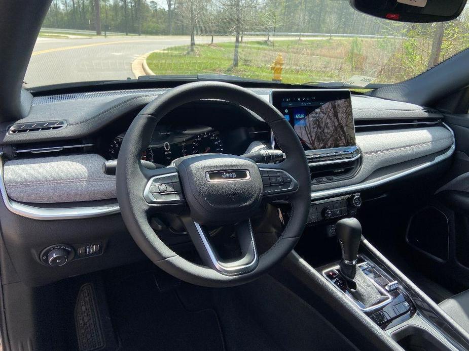 new 2024 Jeep Compass car, priced at $29,495