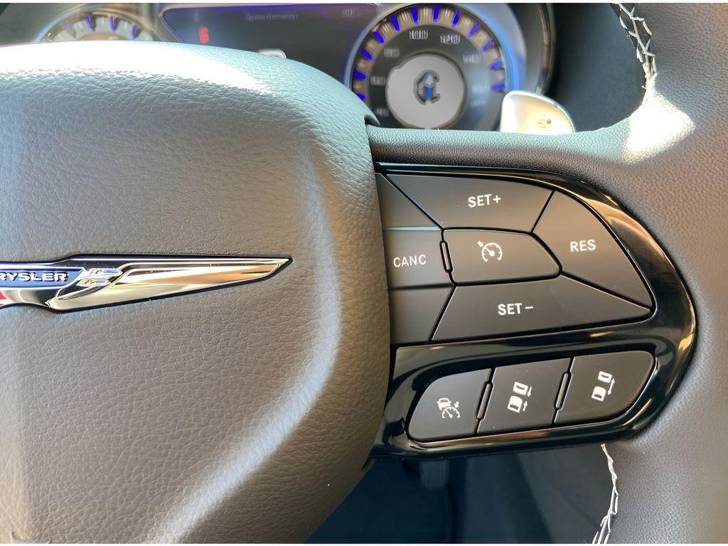 new 2023 Chrysler 300 car, priced at $44,519