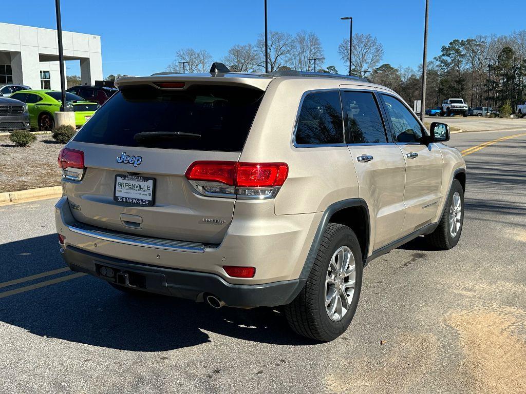 used 2015 Jeep Grand Cherokee car, priced at $12,519