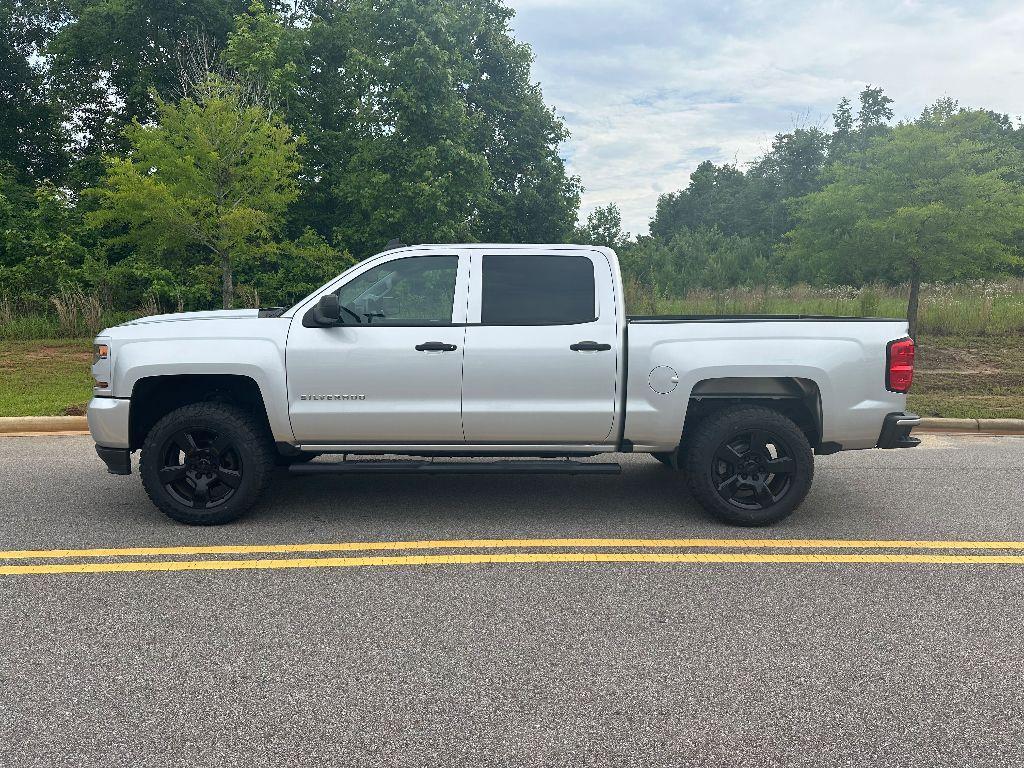 used 2018 Chevrolet Silverado 1500 car, priced at $29,935