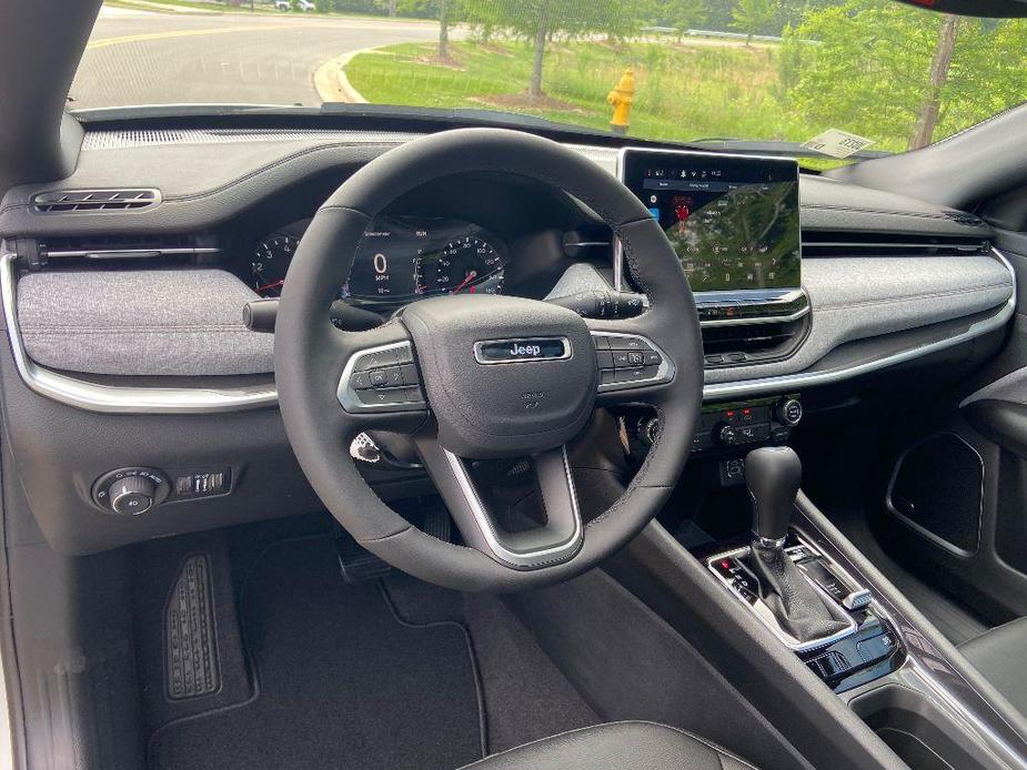 new 2024 Jeep Compass car, priced at $30,887