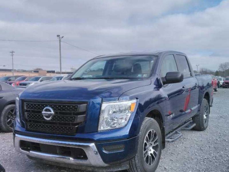 used 2022 Nissan Titan car, priced at $34,450