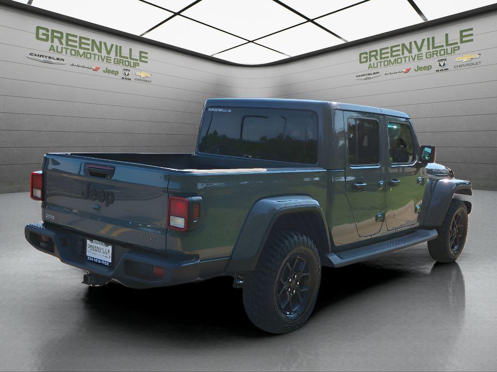 new 2025 Jeep Gladiator car, priced at $45,845