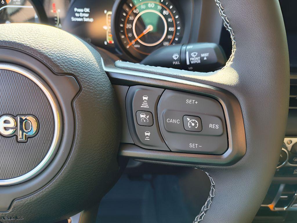 new 2025 Jeep Gladiator car, priced at $45,845
