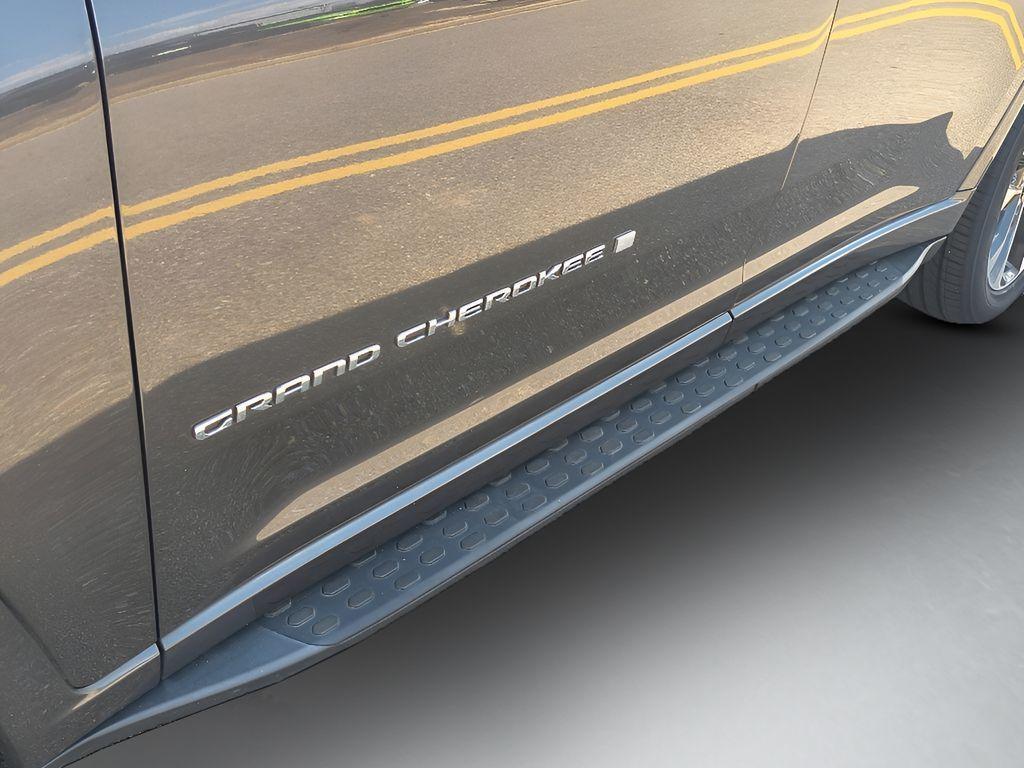 used 2022 Jeep Grand Cherokee L car, priced at $34,719