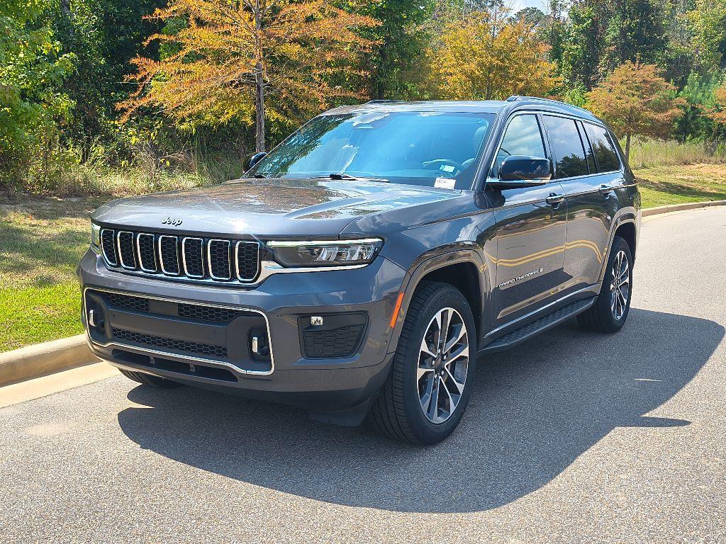 used 2022 Jeep Grand Cherokee L car, priced at $35,589
