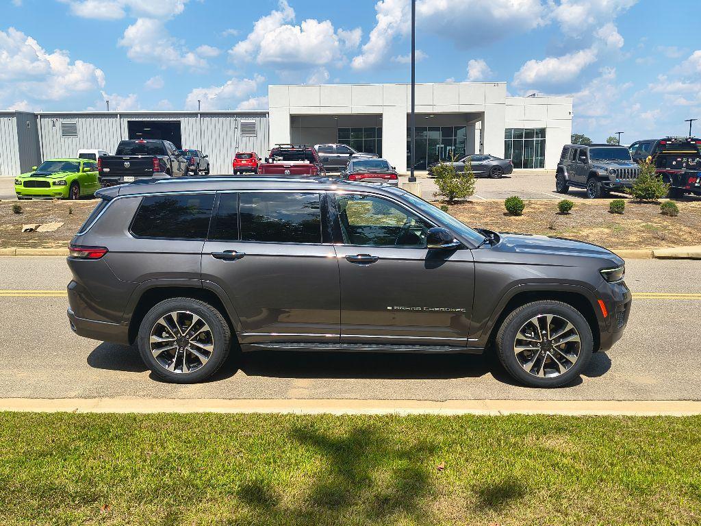 used 2022 Jeep Grand Cherokee L car, priced at $35,589