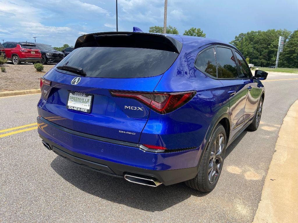 used 2022 Acura MDX car, priced at $43,994