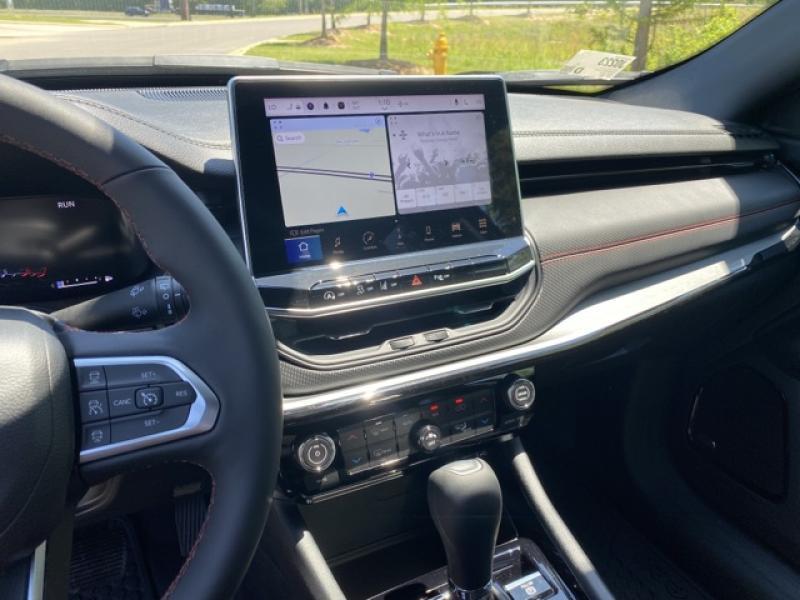 new 2023 Jeep Compass car, priced at $31,865