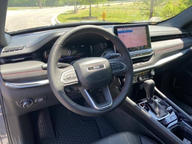 new 2023 Jeep Compass car, priced at $31,865