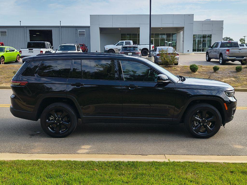 used 2024 Jeep Grand Cherokee L car, priced at $39,811