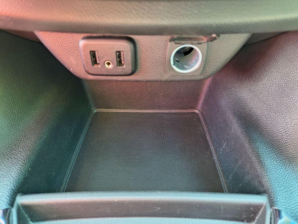 used 2021 Chevrolet Traverse car, priced at $21,798