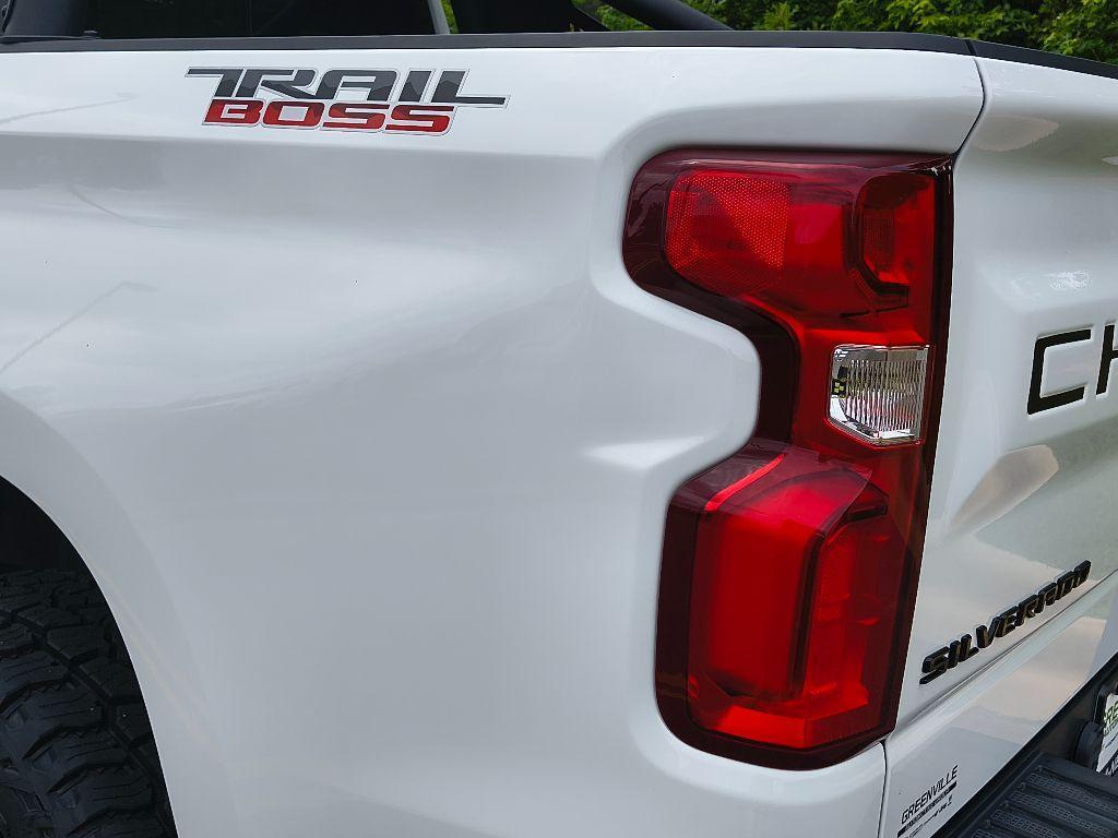 used 2020 Chevrolet Silverado 1500 car, priced at $41,598