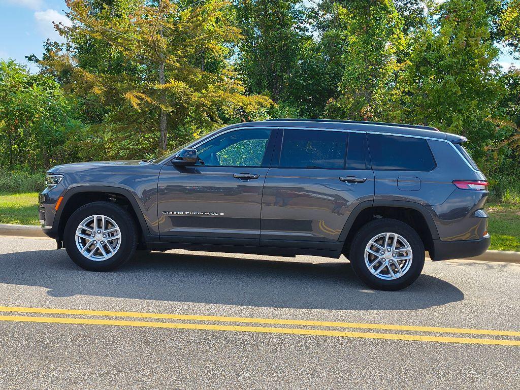 used 2024 Jeep Grand Cherokee L car, priced at $31,502