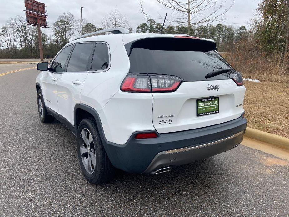 used 2019 Jeep Cherokee car, priced at $22,989