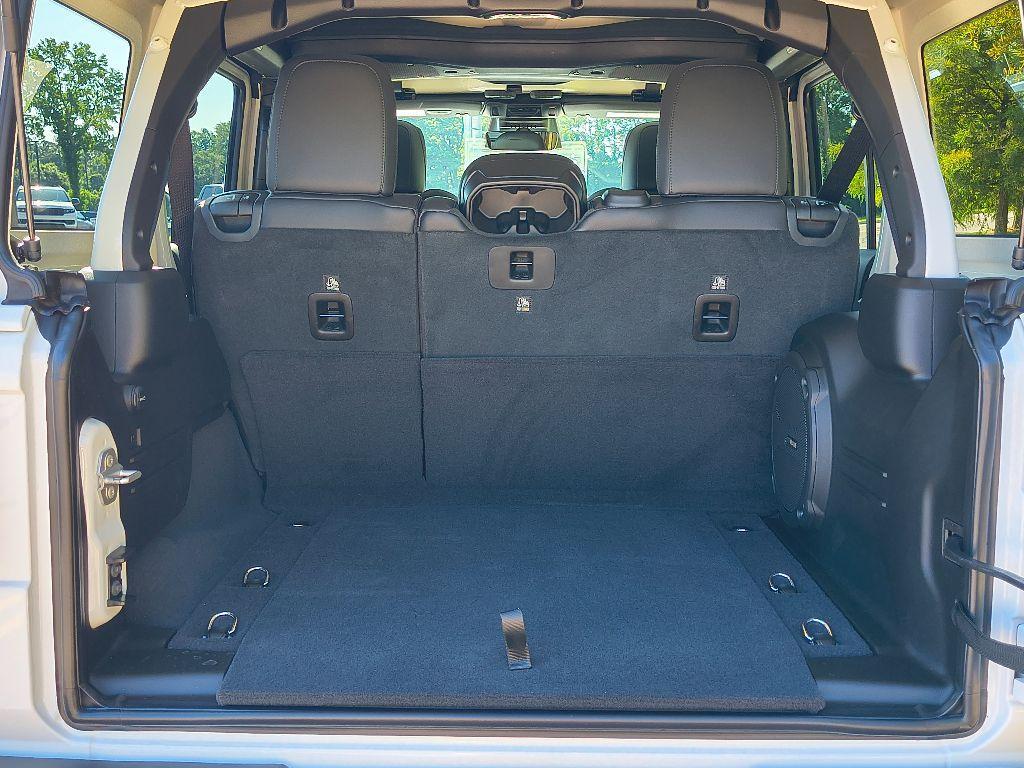 new 2025 Jeep Wrangler car, priced at $48,800