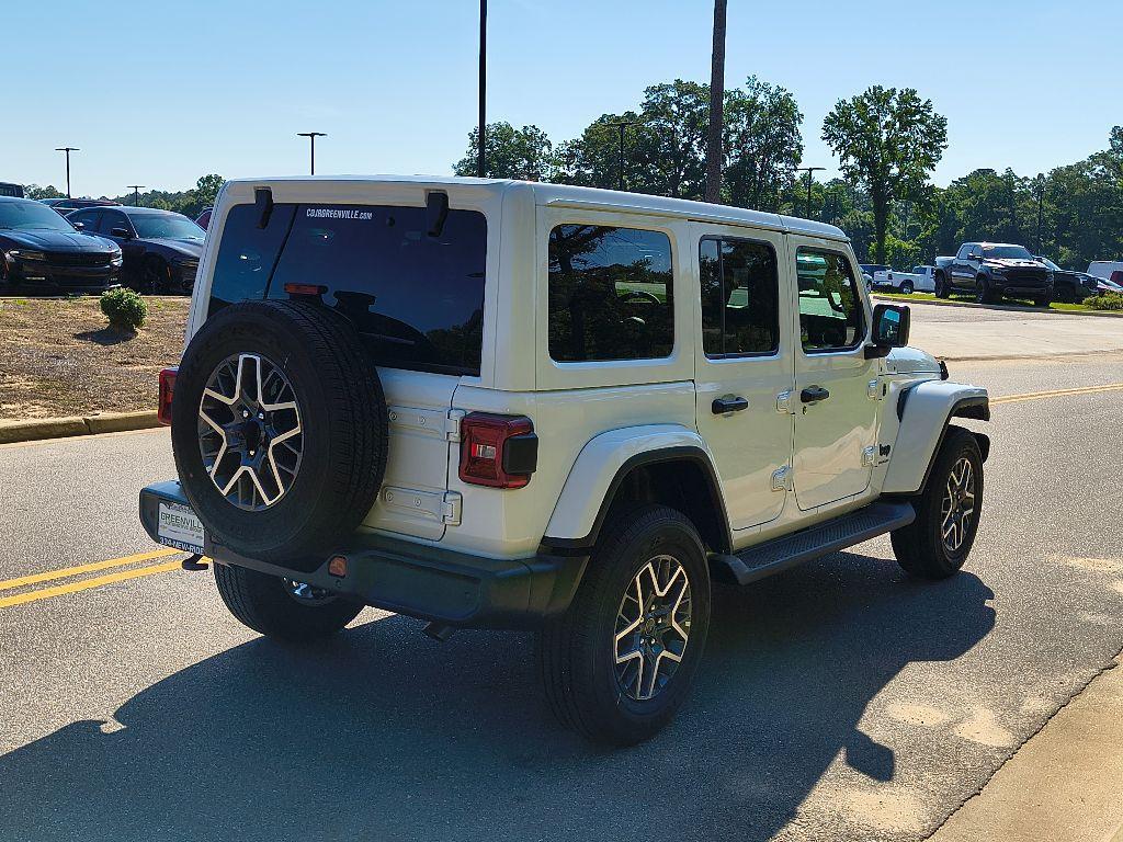 new 2025 Jeep Wrangler car, priced at $48,800