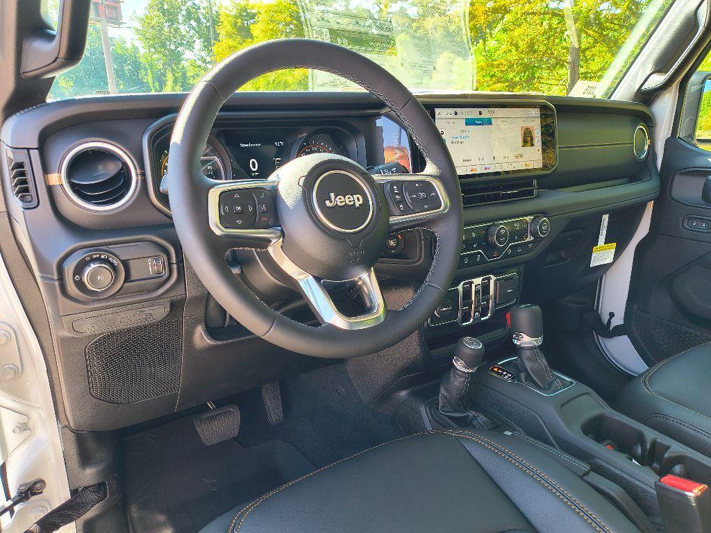 new 2025 Jeep Wrangler car, priced at $48,800